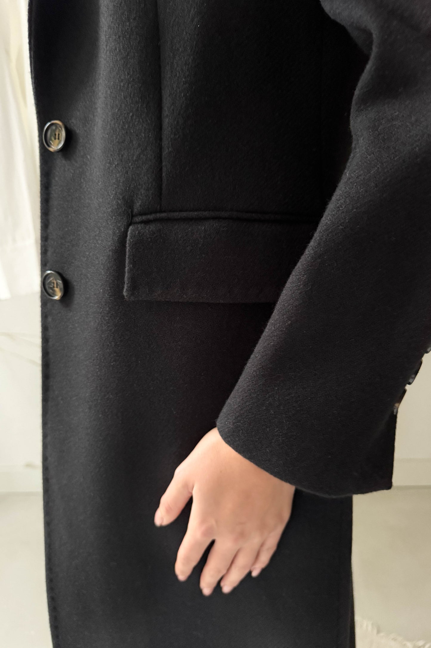 Szövetkabát-fekete