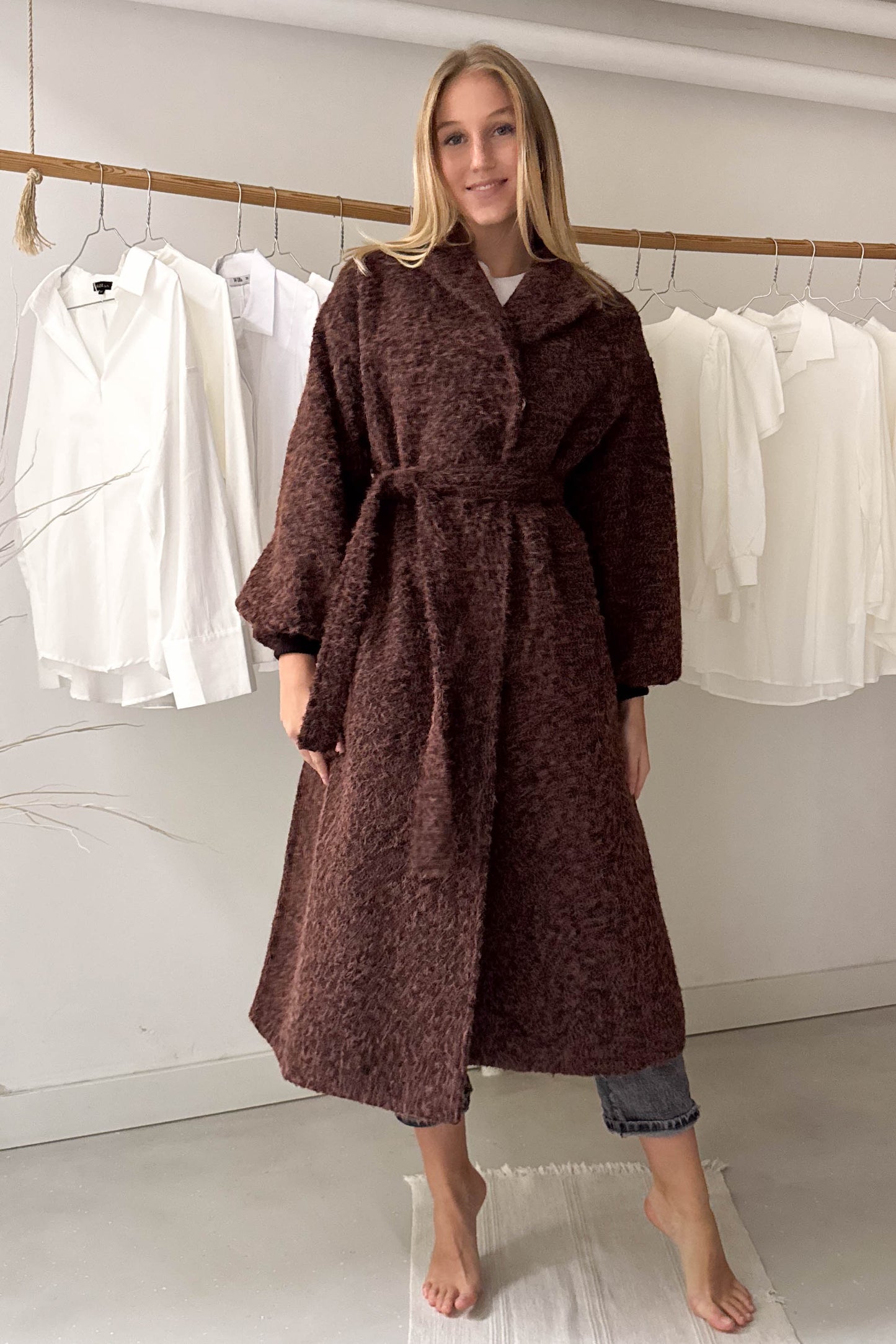 Szőrös télikabát-barna