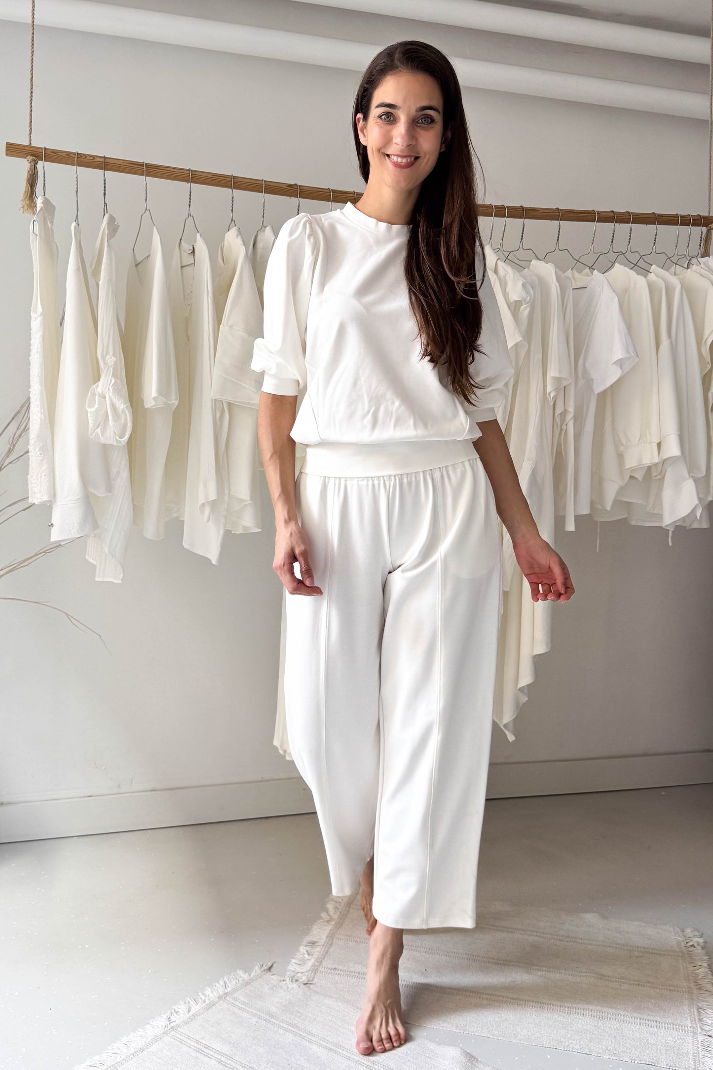 Puffos ujjú felső-fehér