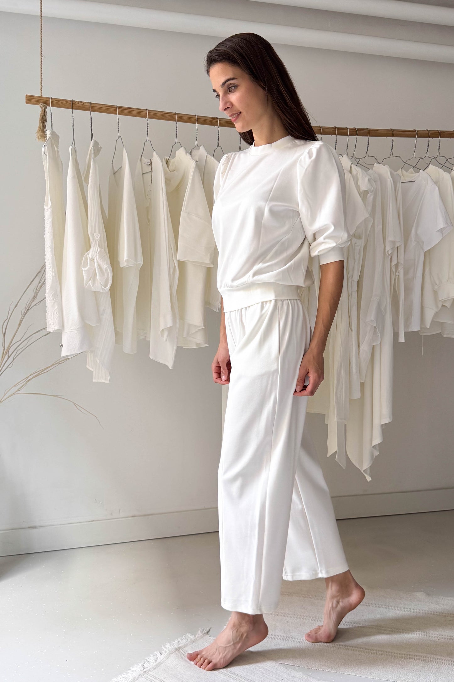 Laza fazonú csípő nadrág-fehér