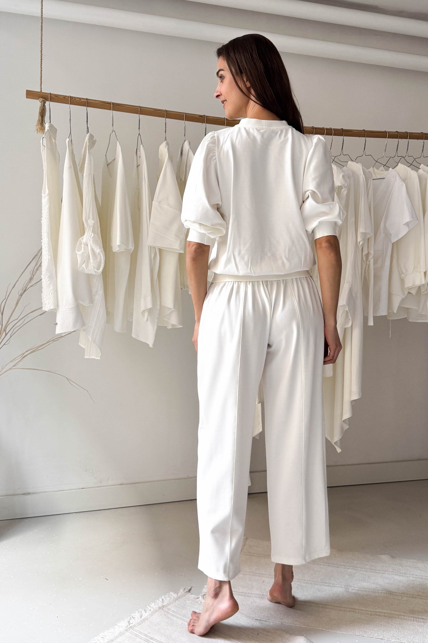 Puffos ujjú felső-fehér