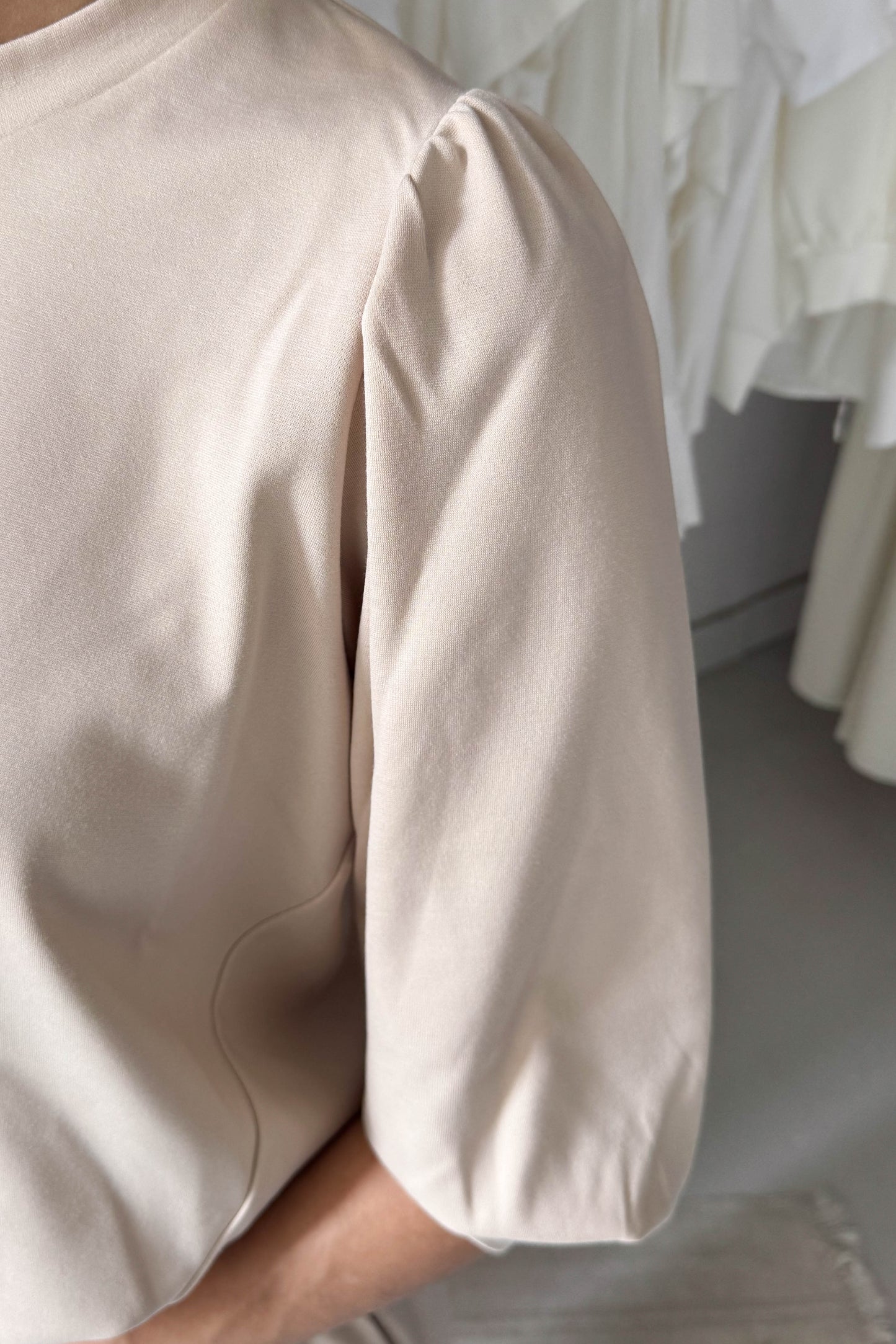 Bézs nadrág/felső szett