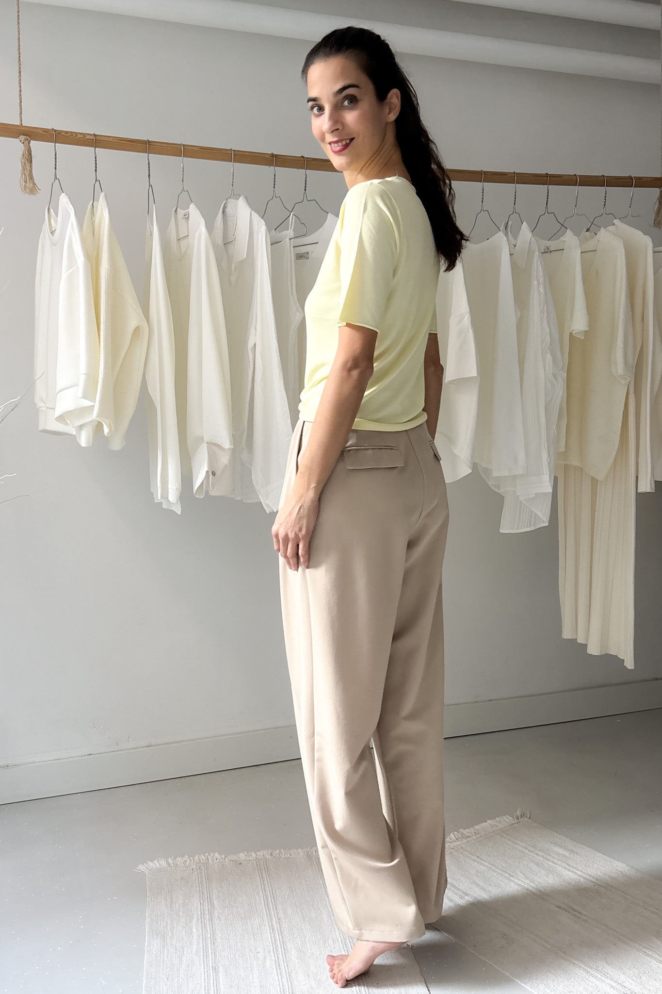 Vékony, rövidujjas felső -  sárga