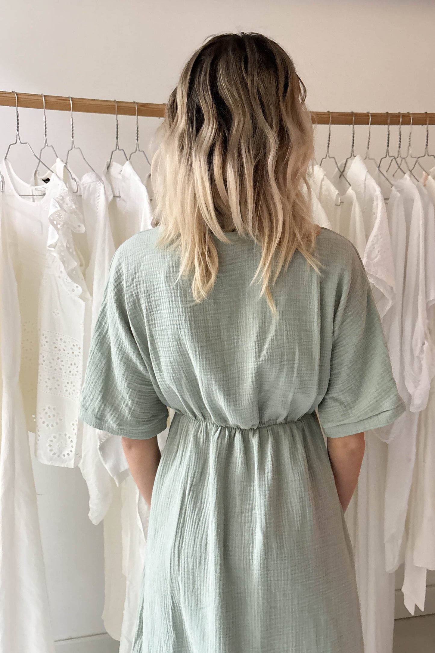 Double gauze dress-pastel green