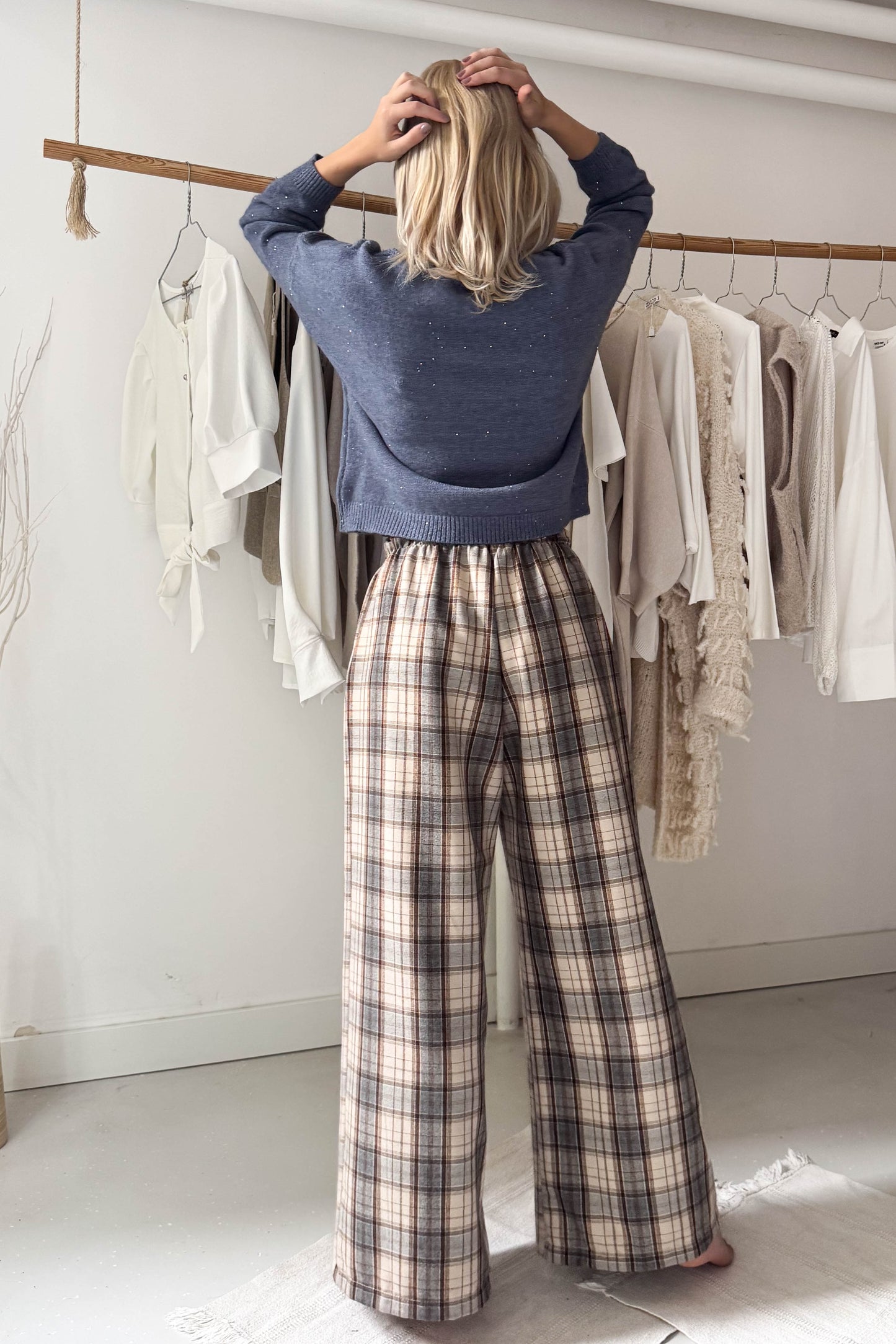 Glitter knitted sweatshirt-poppy blue