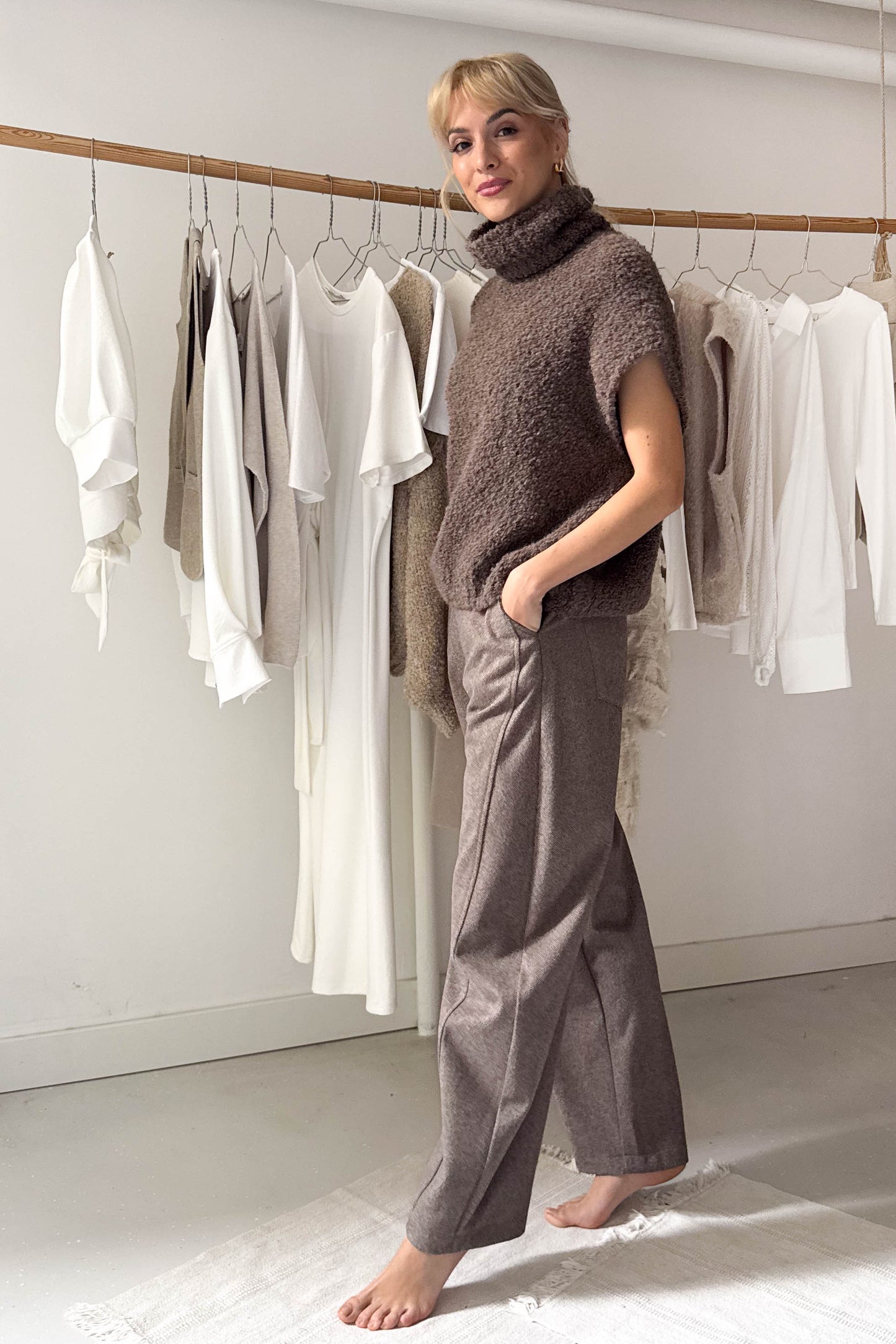 Garbós buklé mellény-bézsmabarna