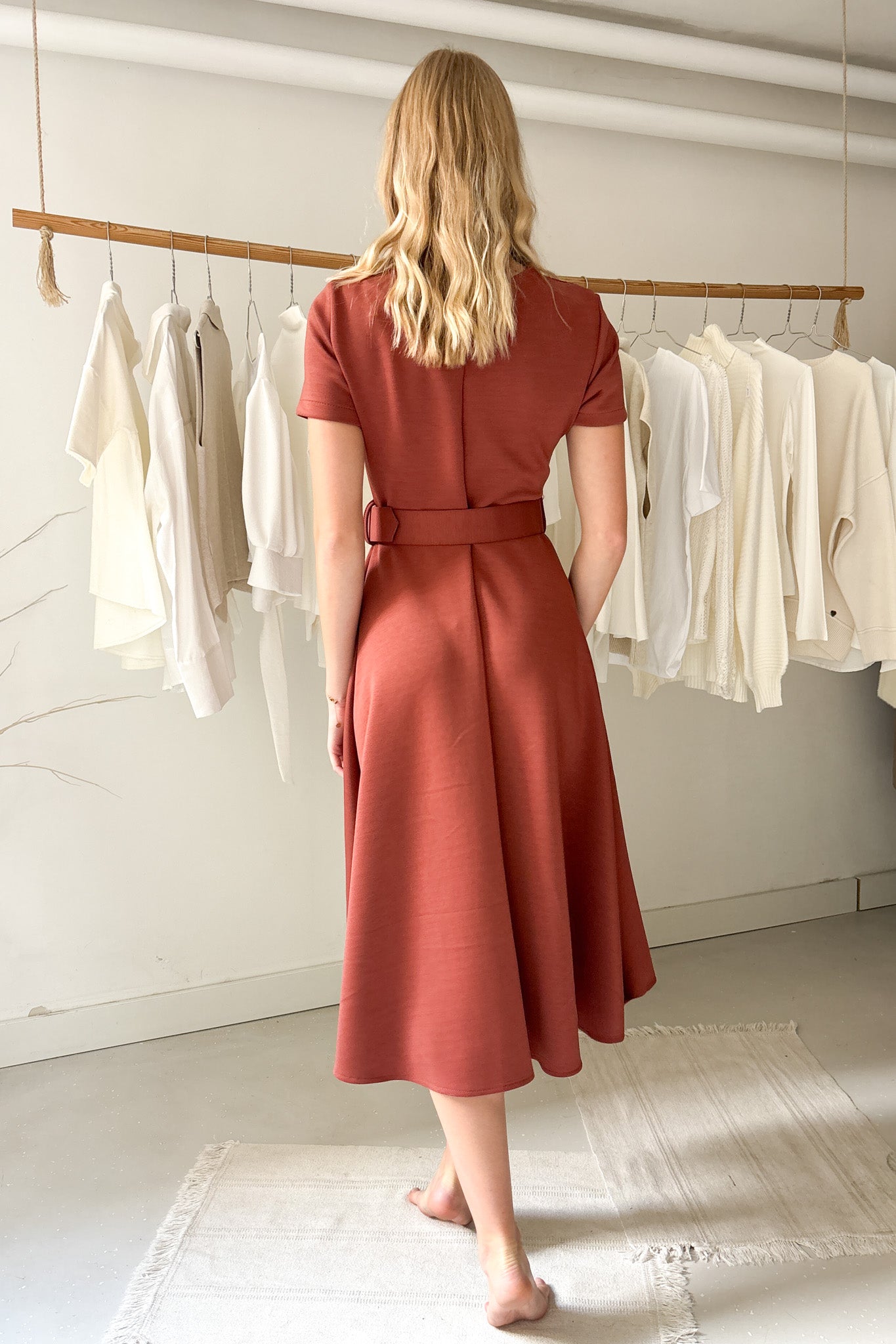 Rövid ujjas ruha - vörös