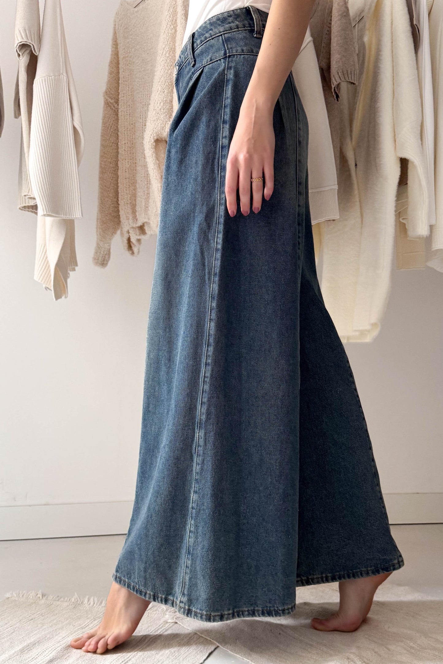 Széles szárú farmernadrág