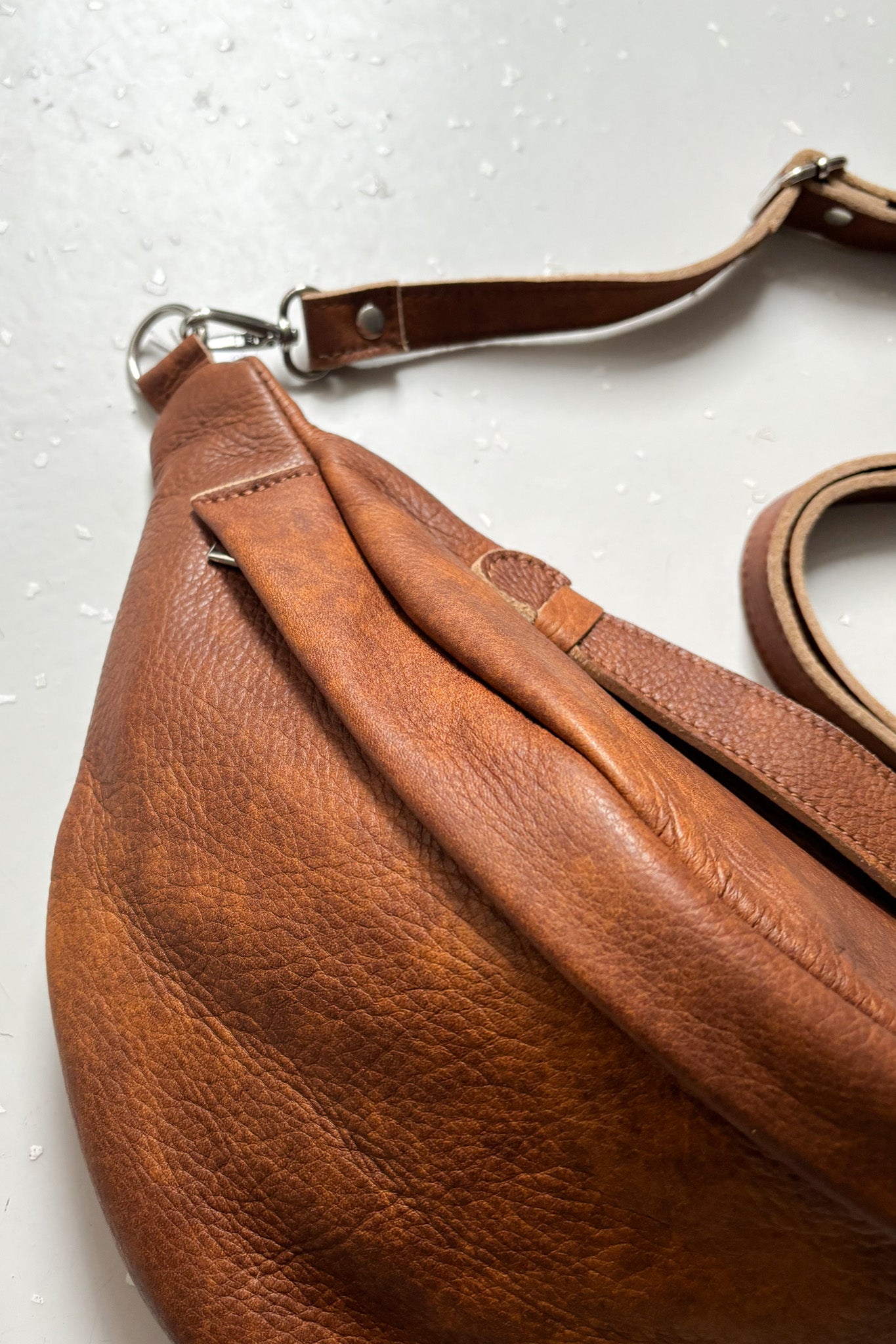 Oversize bőr övtáska - dióbarna