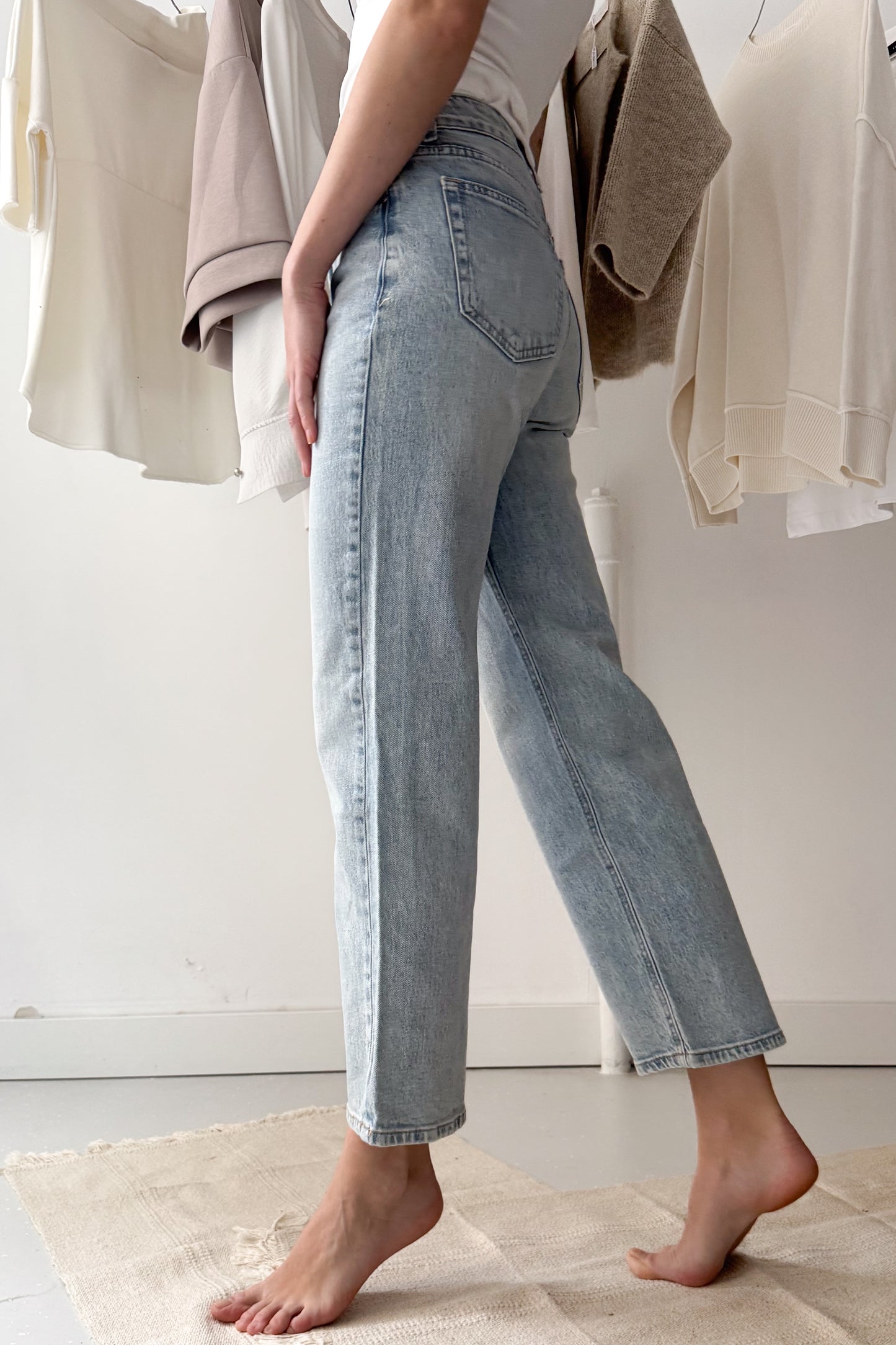 Egyenes szárú farmernadrág-világoskék