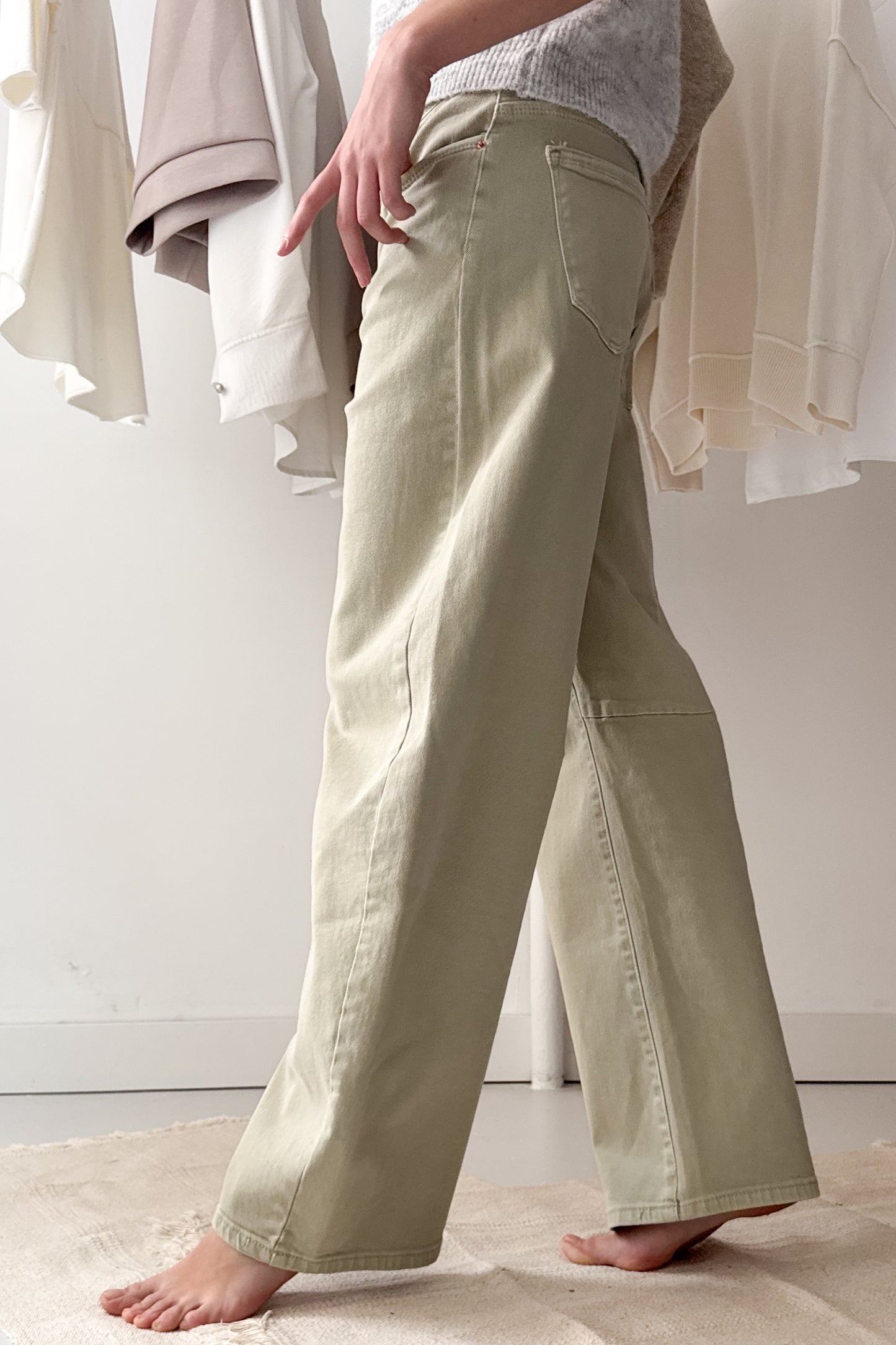 Ballon farmernadrág-pisztáciazöld