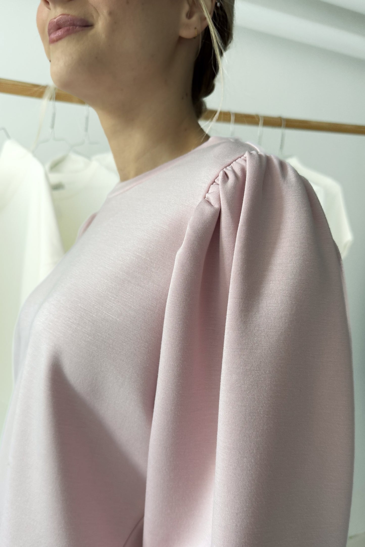 Puffos ujjú felső - macaron