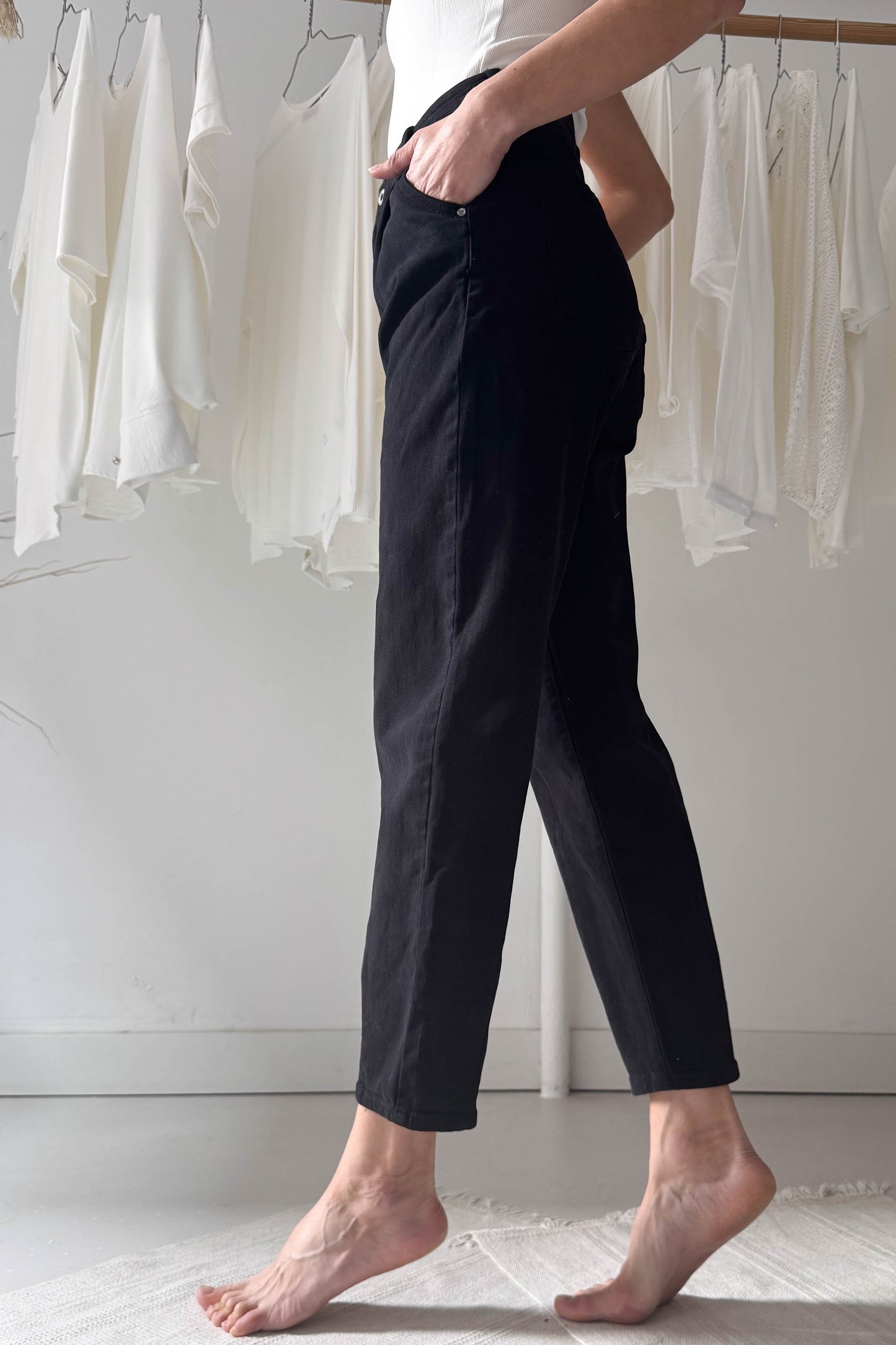 Laza szabású farmernadrág-fekete