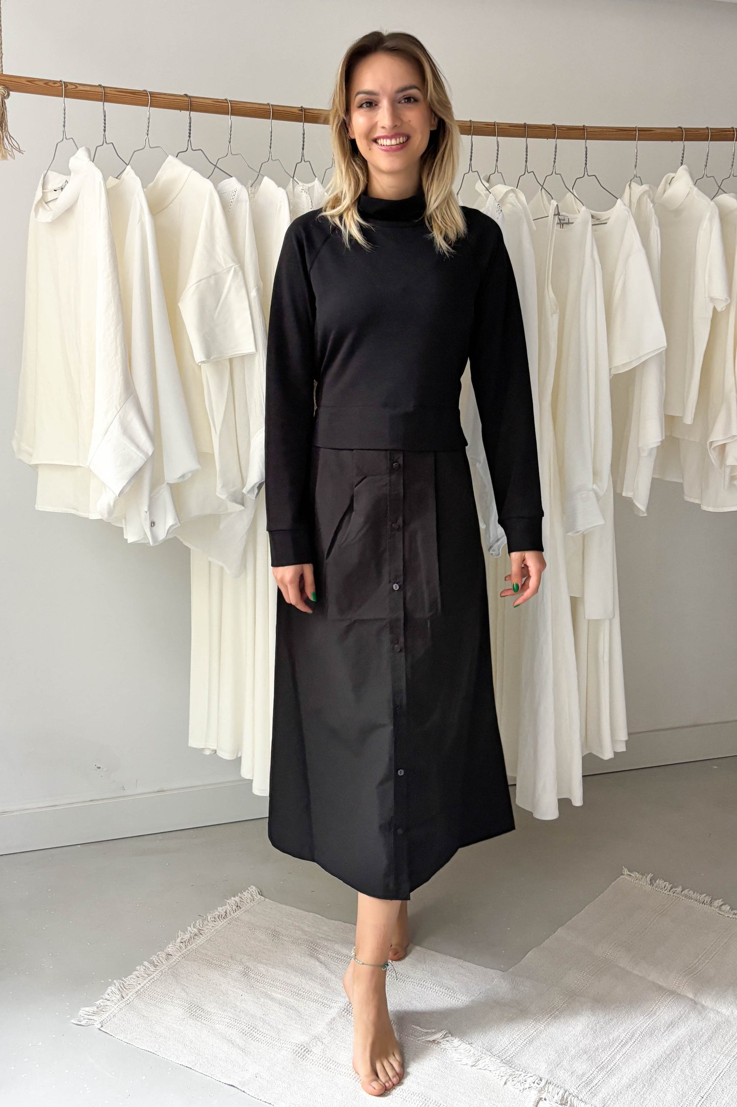 Rétegzett hatású ruha-fekete