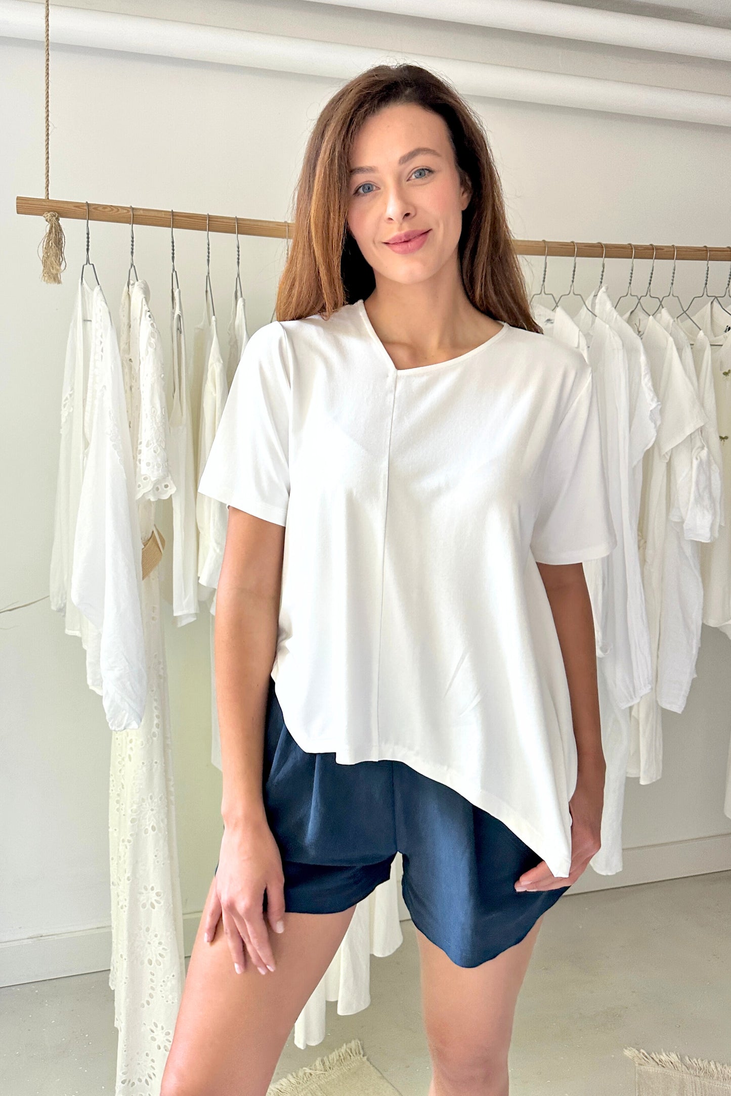 Asszimetrikus póló