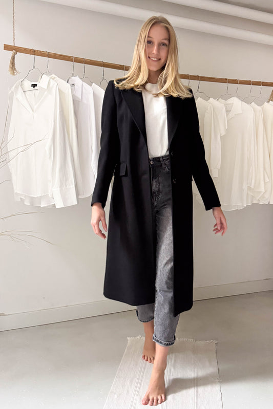 Szövetkabát-fekete