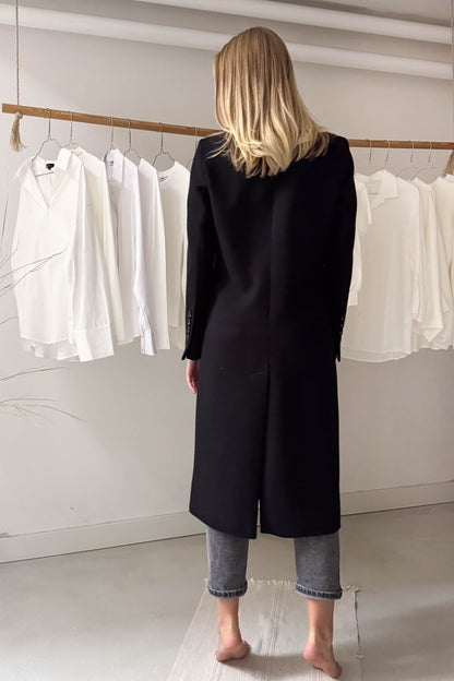 Szövetkabát-fekete