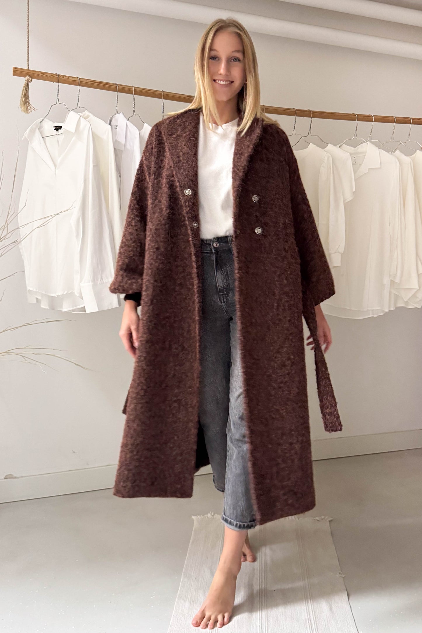 Szőrös télikabát-barna