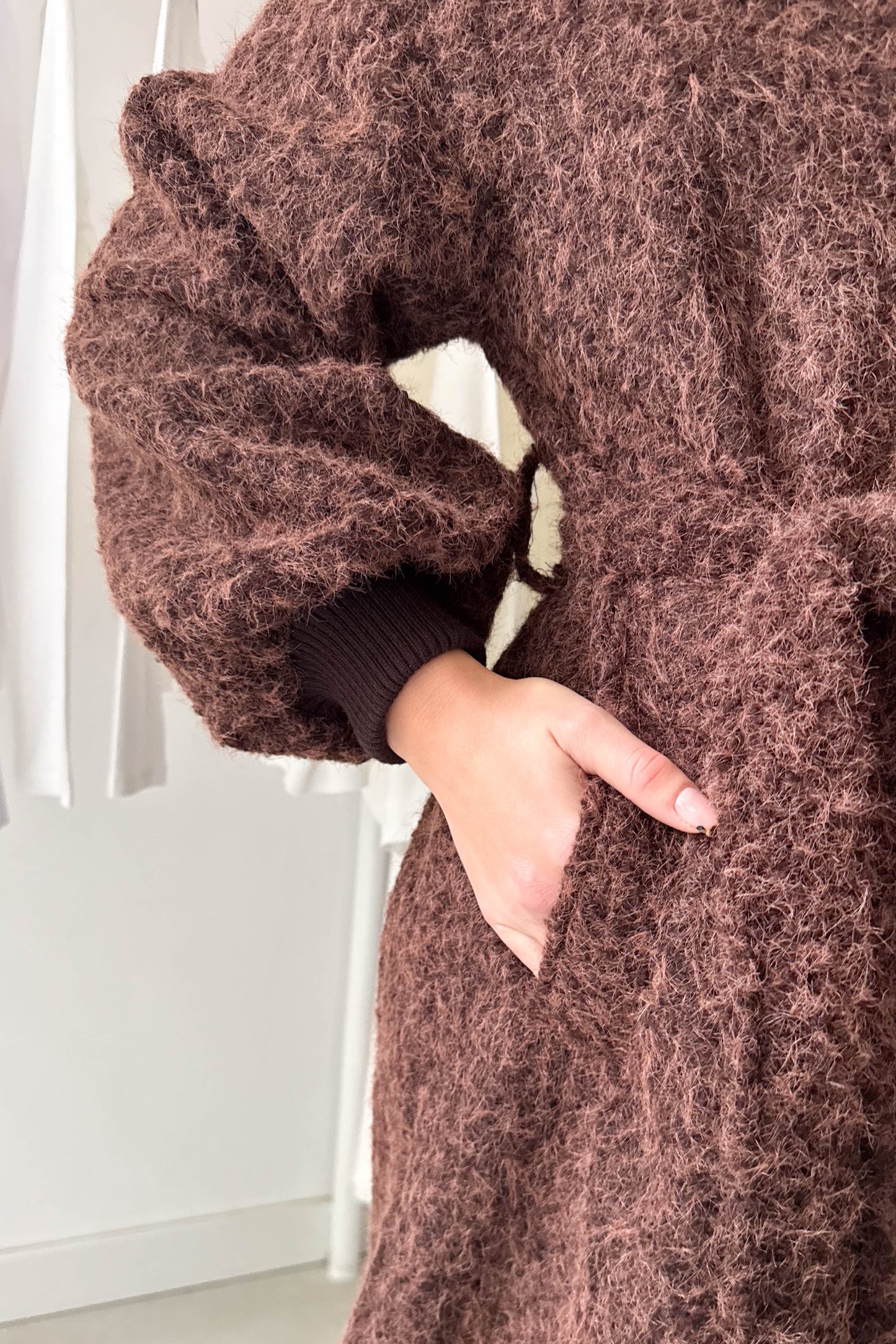 Szőrös télikabát-barna