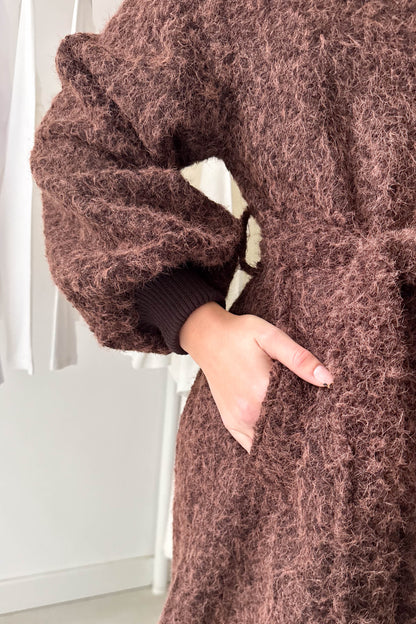 Szőrös télikabát-barna