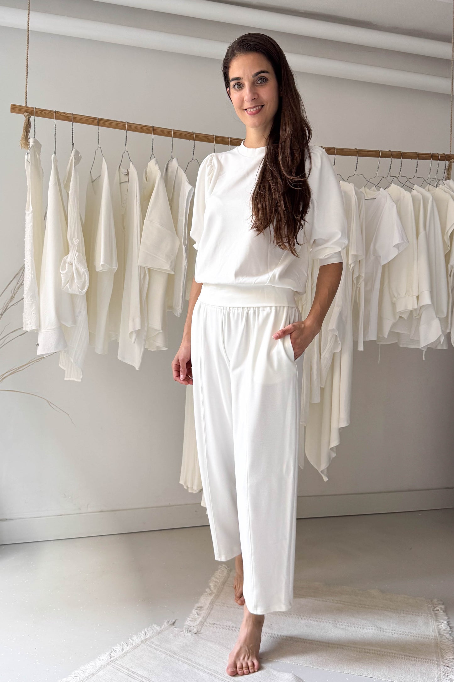 Puffos ujjú felső-fehér