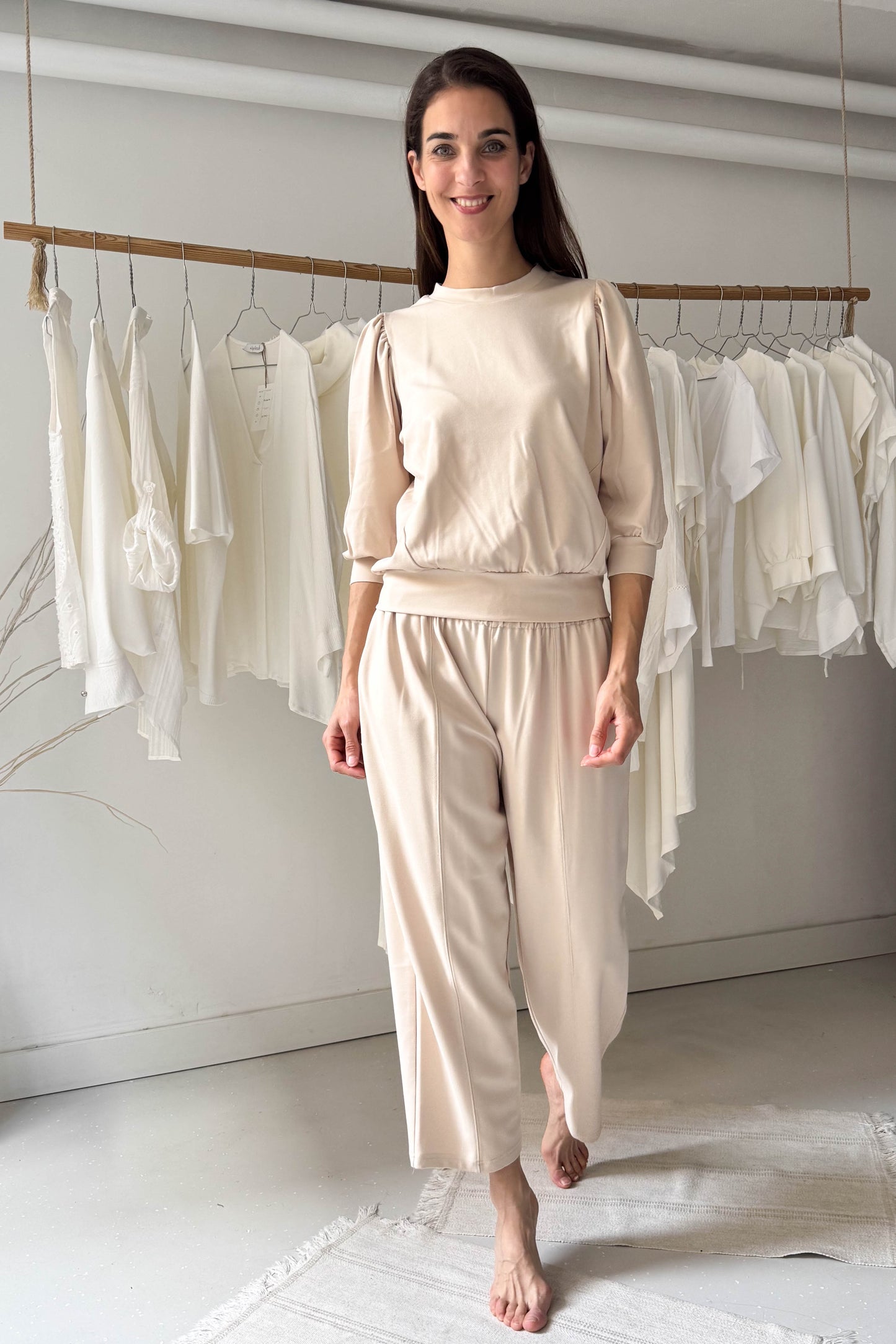 Bézs nadrág/felső szett