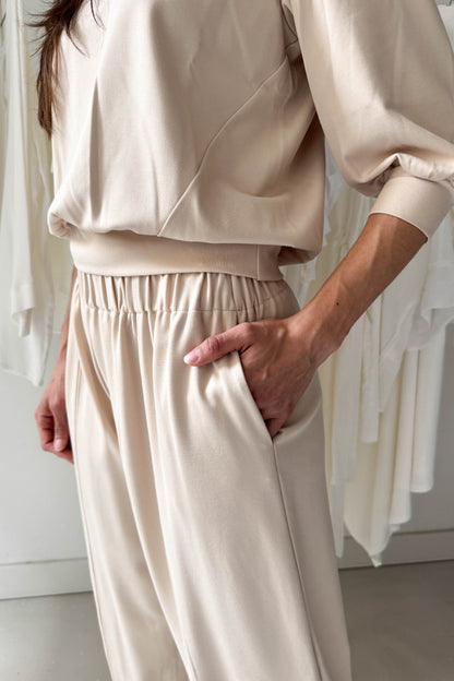 Bézs nadrág/felső szett