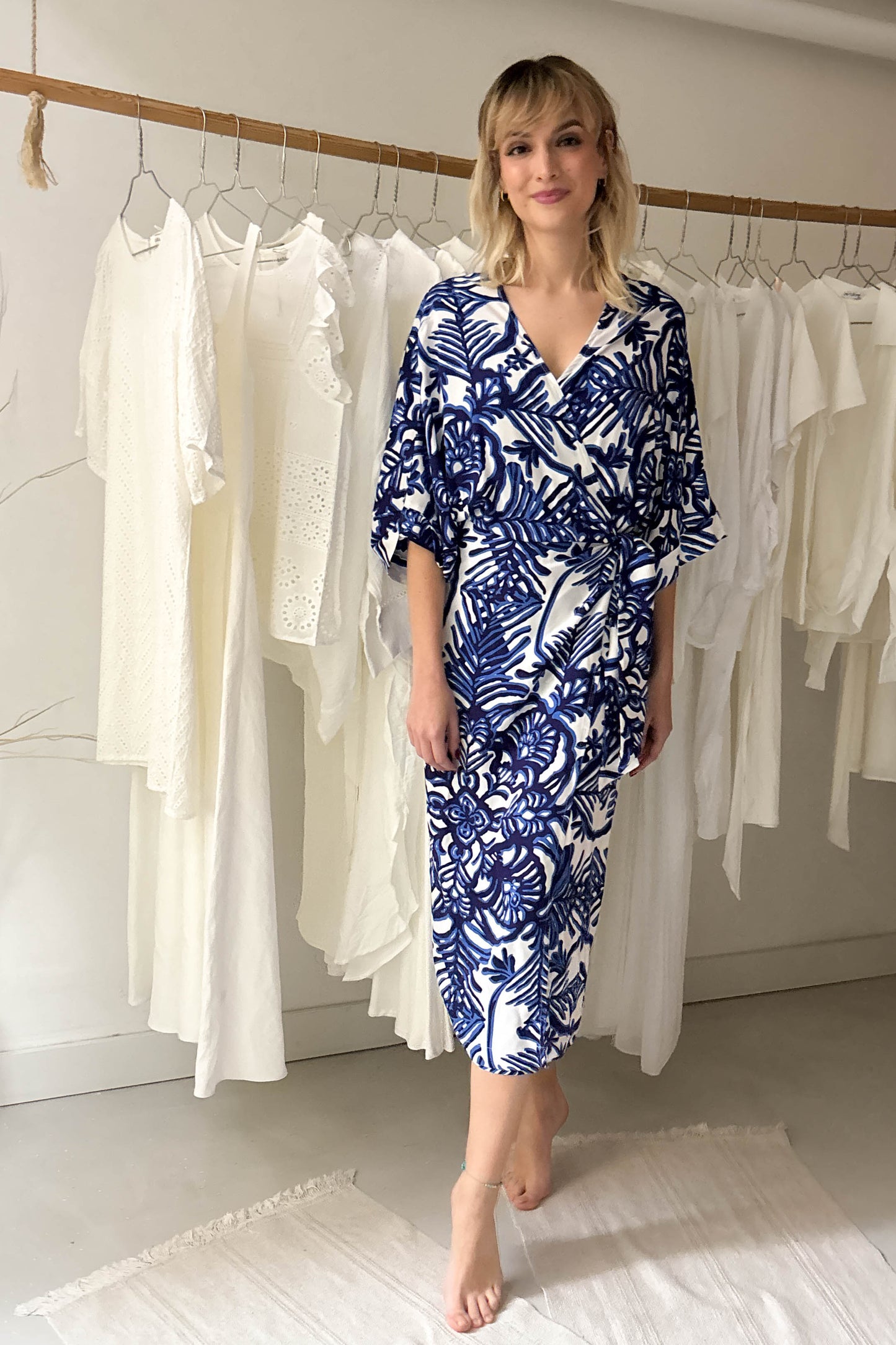 Átlapolós viszkóz ruha-kék