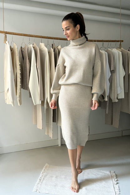 Kötött, bézs szett