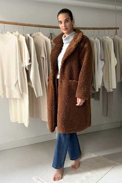 Csokibarna macikabát