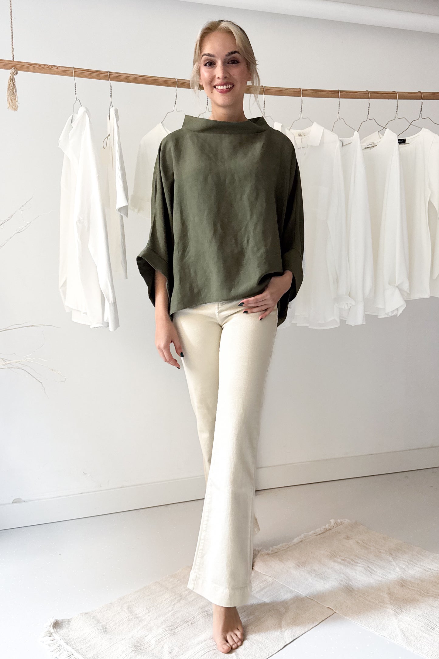 Denevérujjú felső - khaki