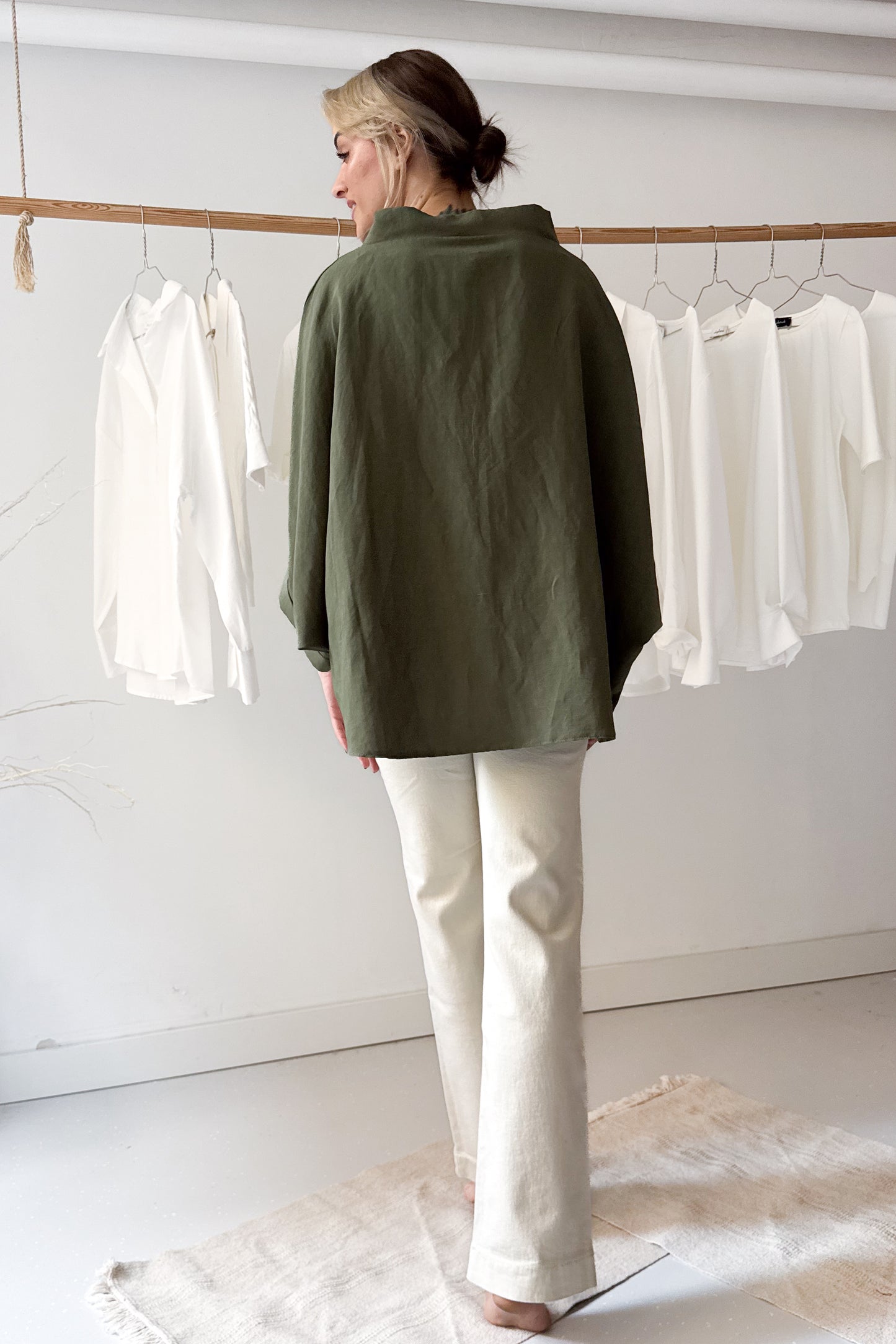 Denevérujjú felső - khaki