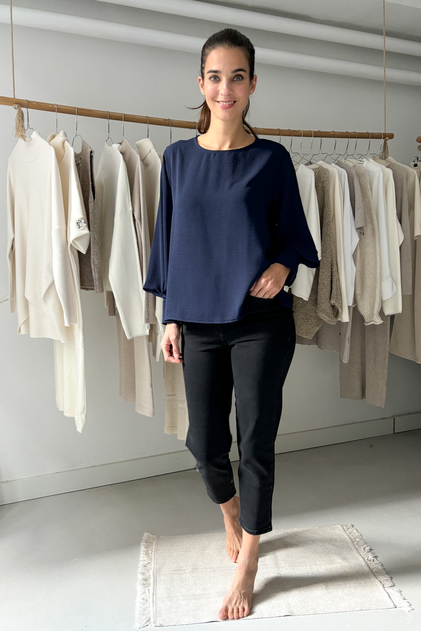 Wide-sleeved blouse - blue