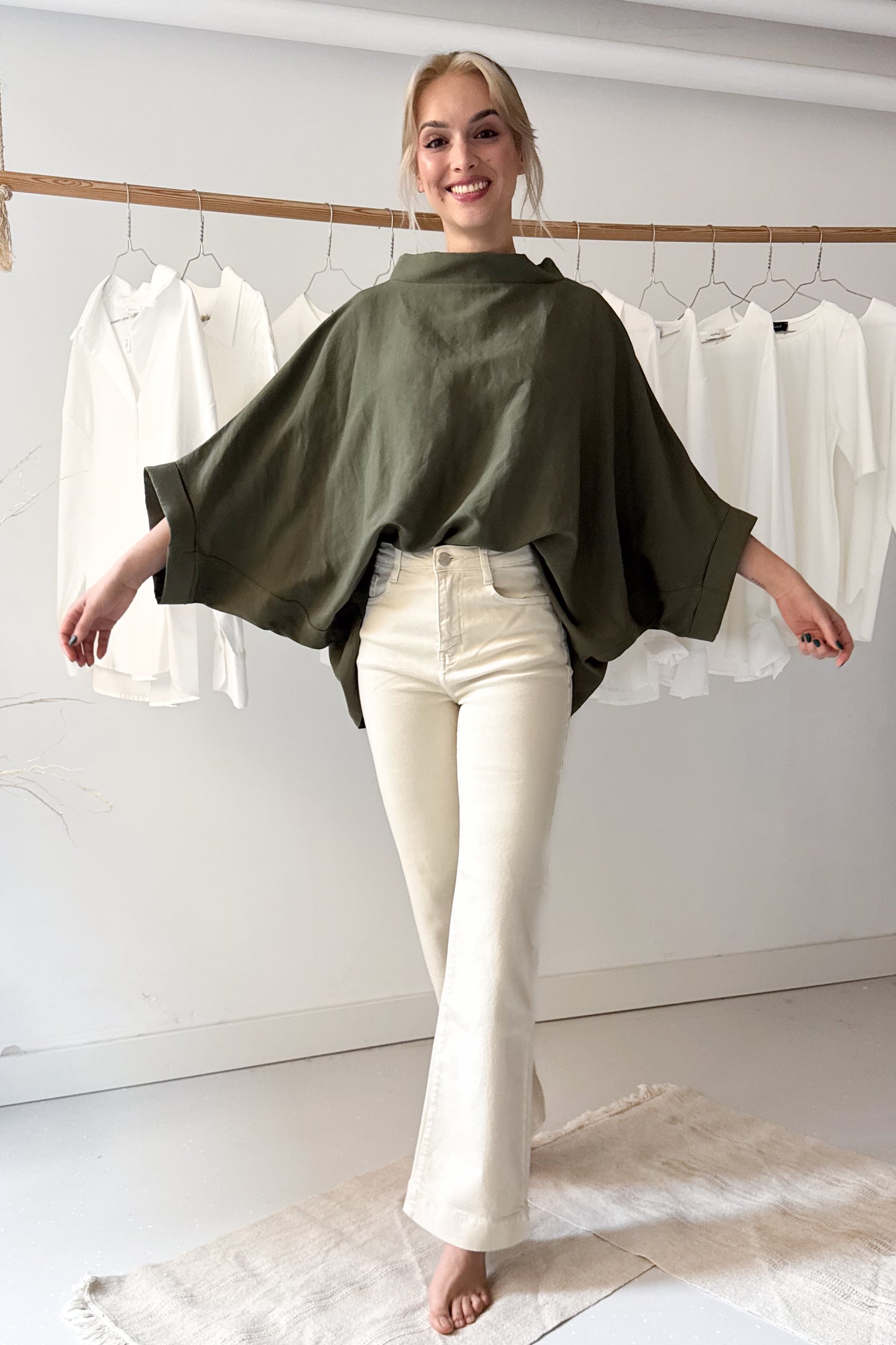 Denevérujjú felső - khaki