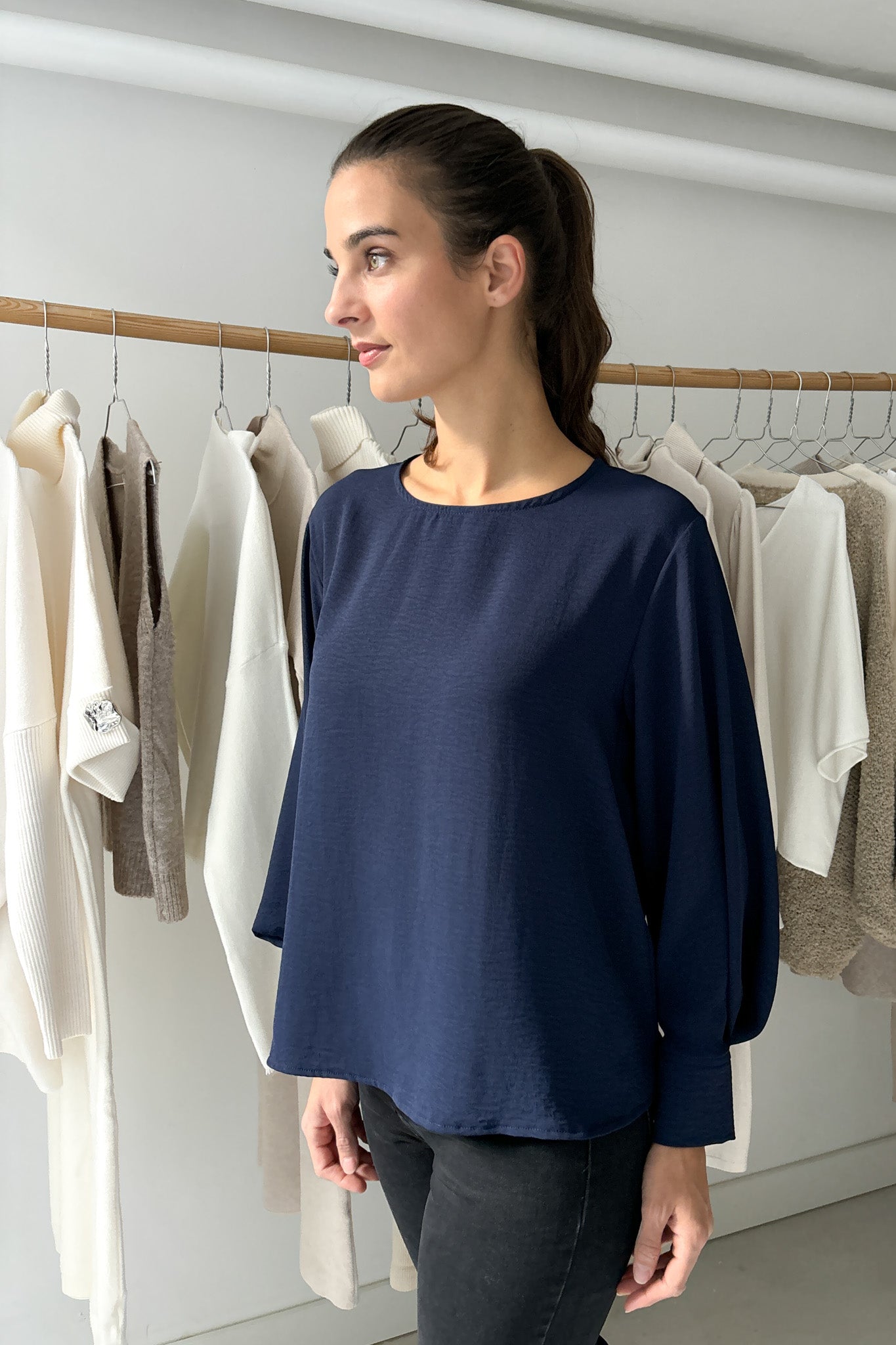 Wide-sleeved blouse - blue