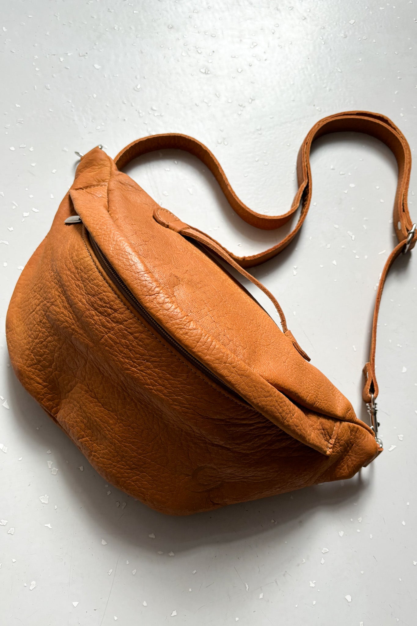 Oversize bőr övtáska - pasztellnarancs