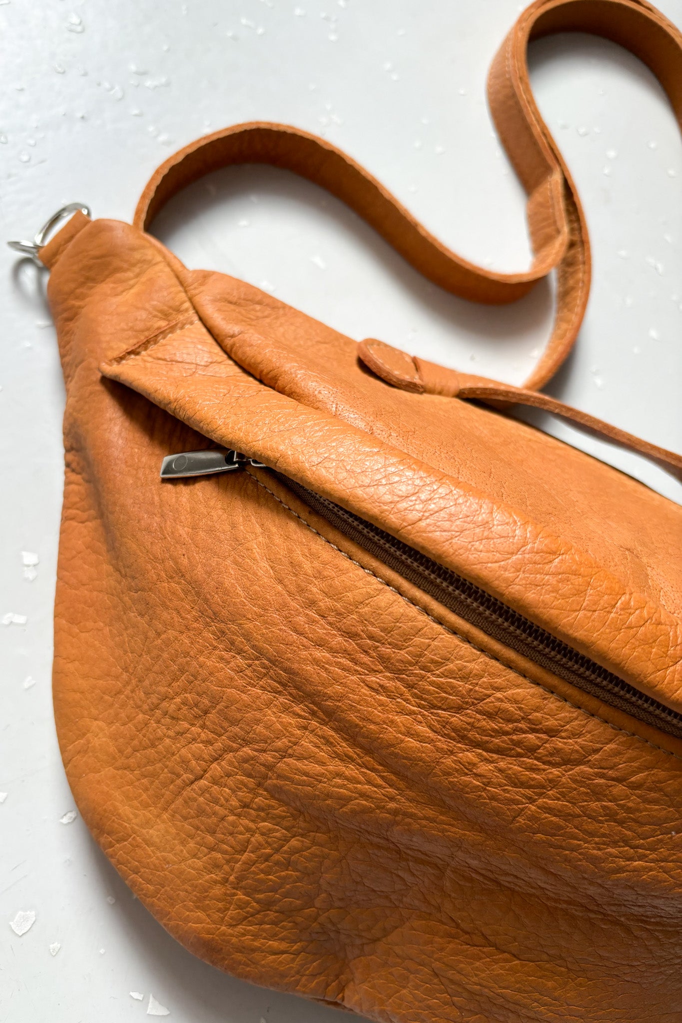 Oversize bőr övtáska - pasztellnarancs