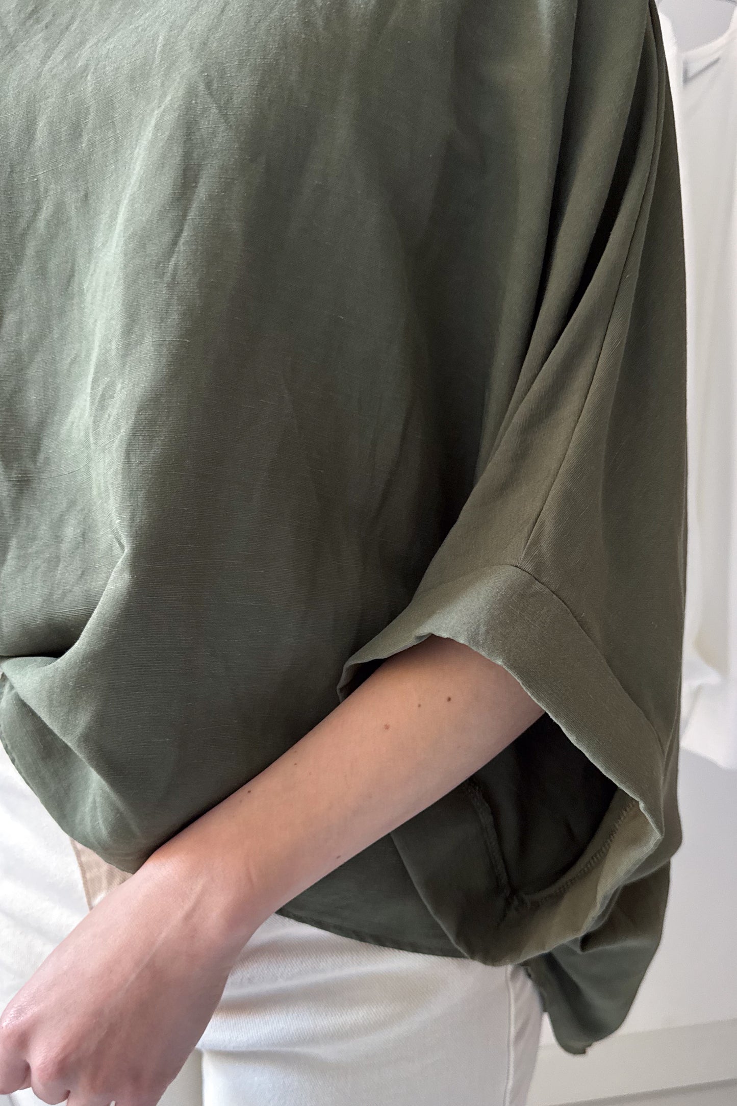 Denevérujjú felső - khaki