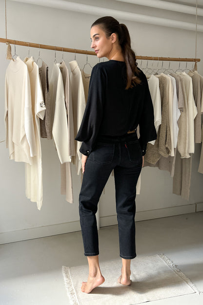 Bő ujjszabású blúz - fekete