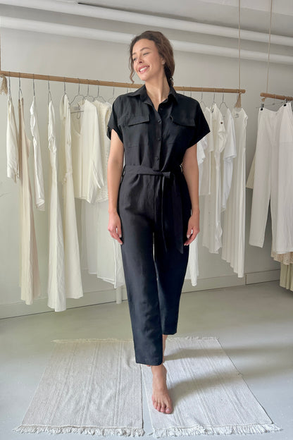 Linen jumpsuit with binding