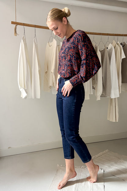 Bő ujjszabású blúz - csipkebogyó