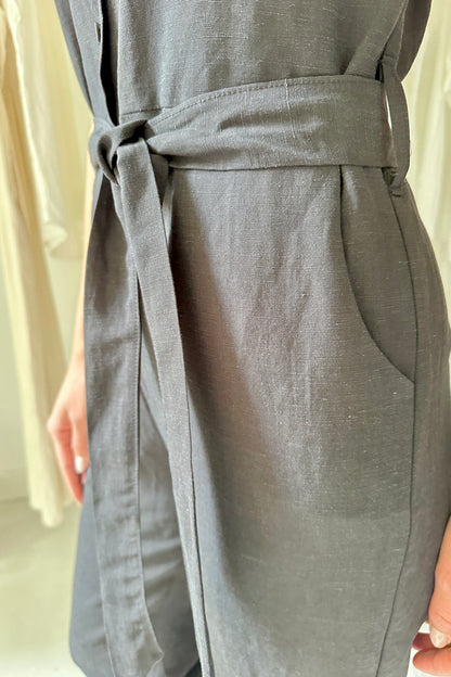 Linen jumpsuit with binding