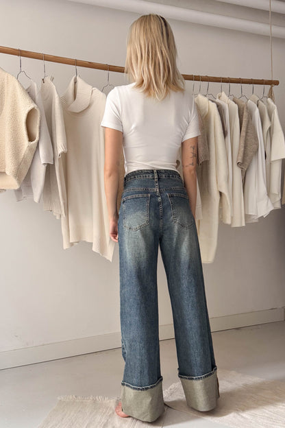 Felhajtott aljú farmernadrág