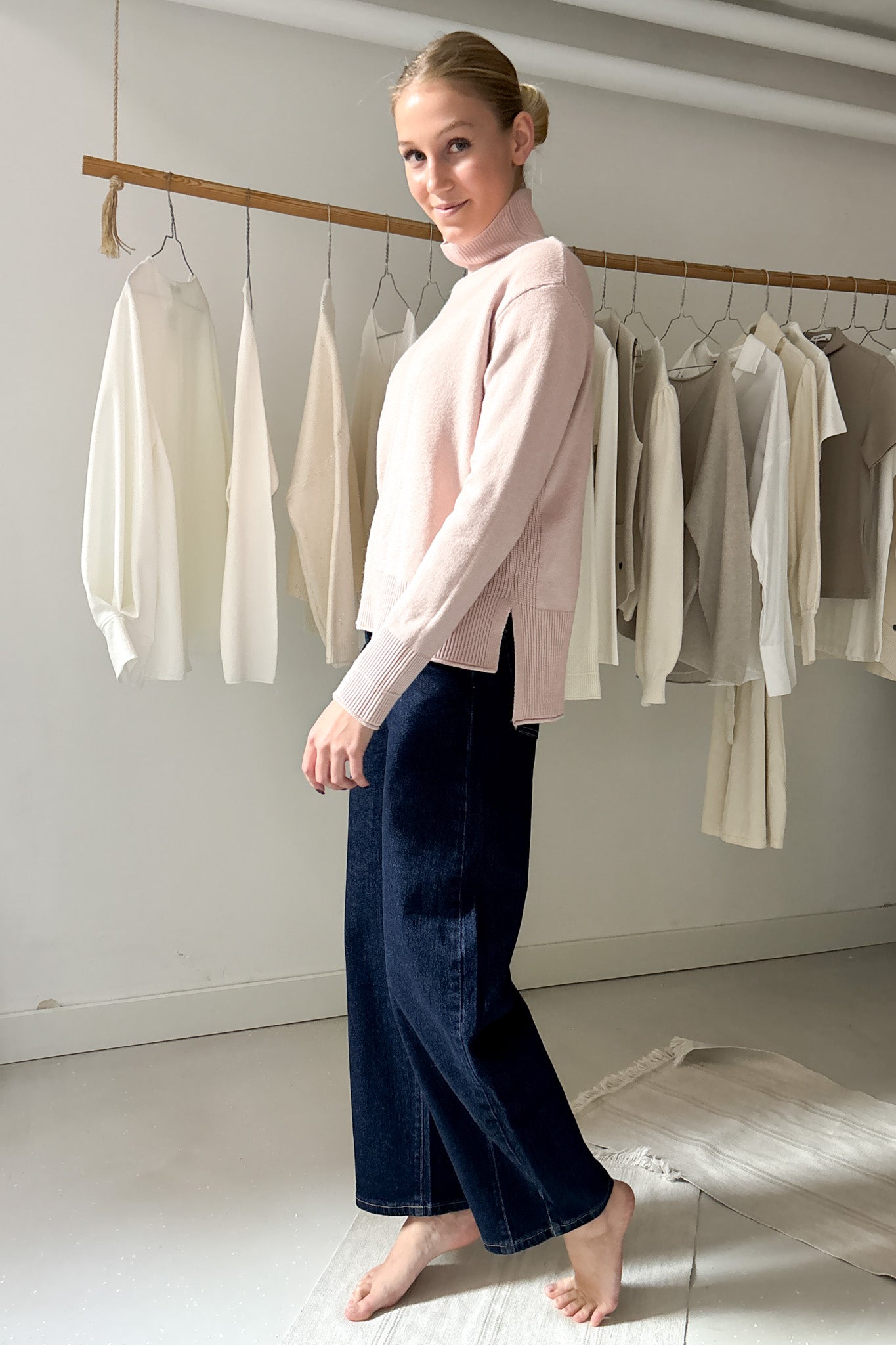 Garbós pulóver - púderrózsaszín