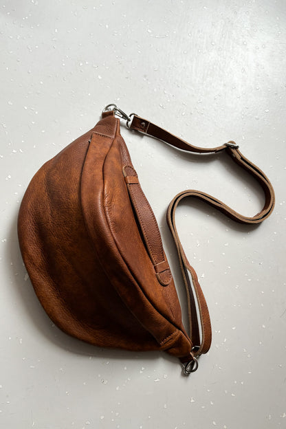 Oversize bőr övtáska - dióbarna