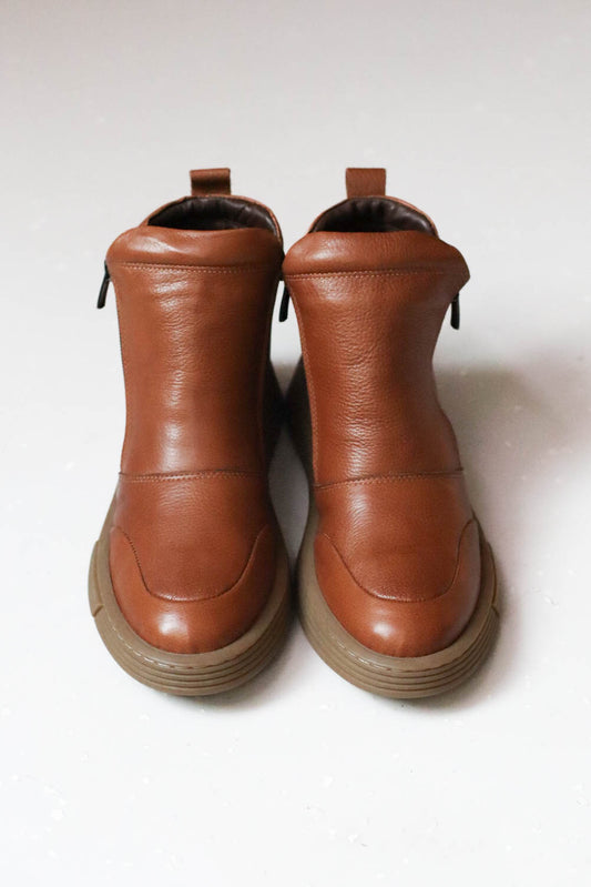 Cseresznyefa barna színű bőr bokacsizma