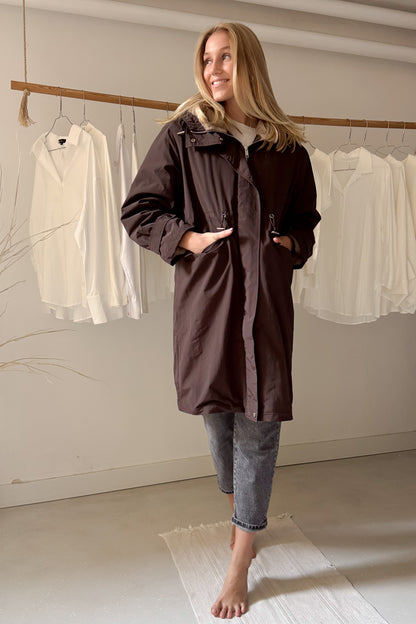 Bélelt, kapucnis kabát - csokibarna