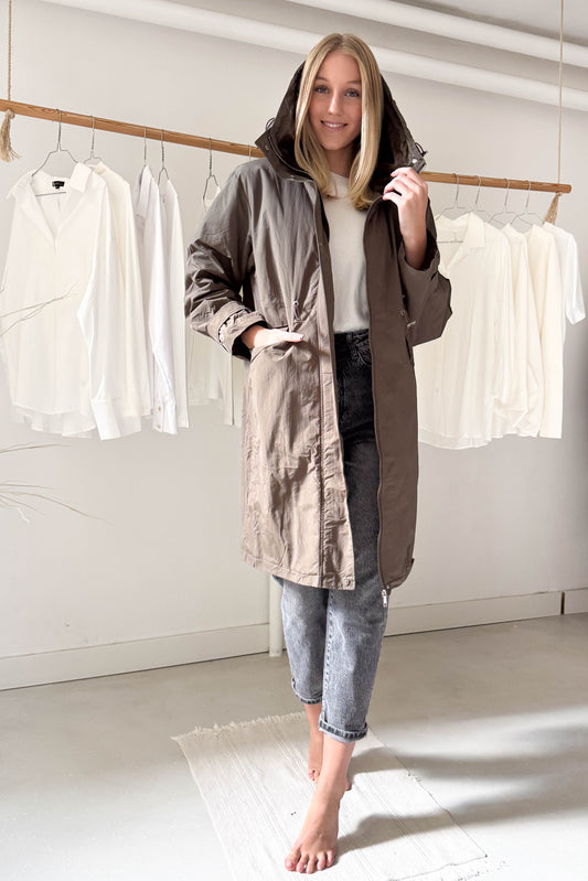 Bélelt, kapucnis kabát-khaki