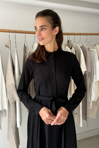 Klasszikus szabású ruha