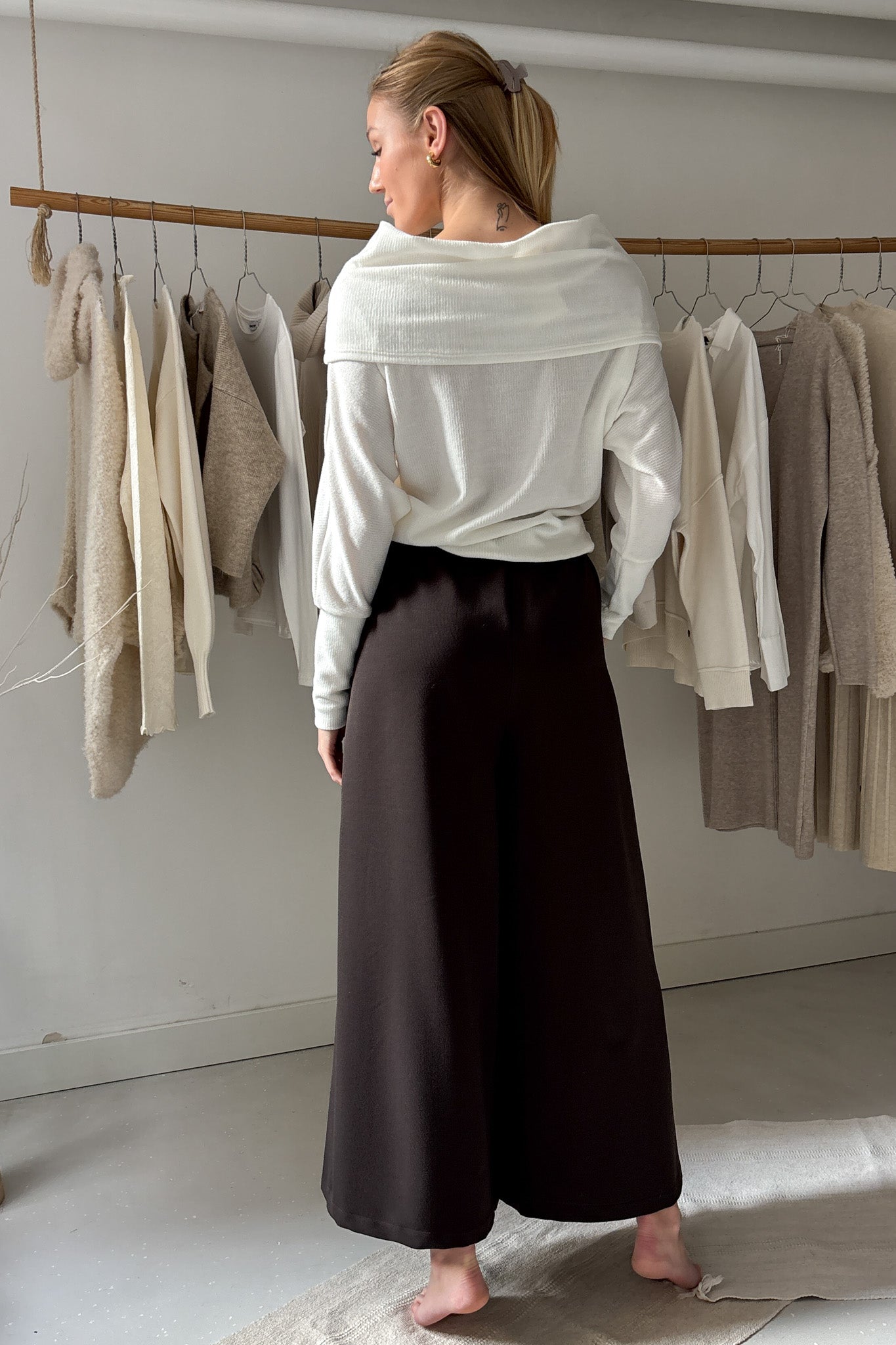 Kámzsanyakú pulóver - fehér